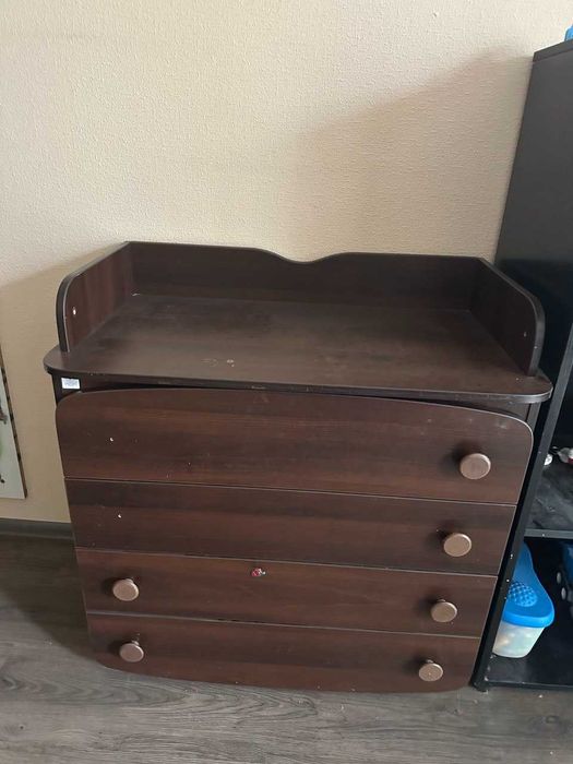 Ліжечко дітяче Верес + комод (дерево) у гарному стані + подарунок