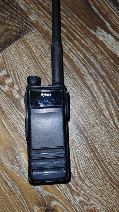 Рація цифрова портативна Hytera HP705 VHF 136-174 МГц 5 Вт 1024 каналу