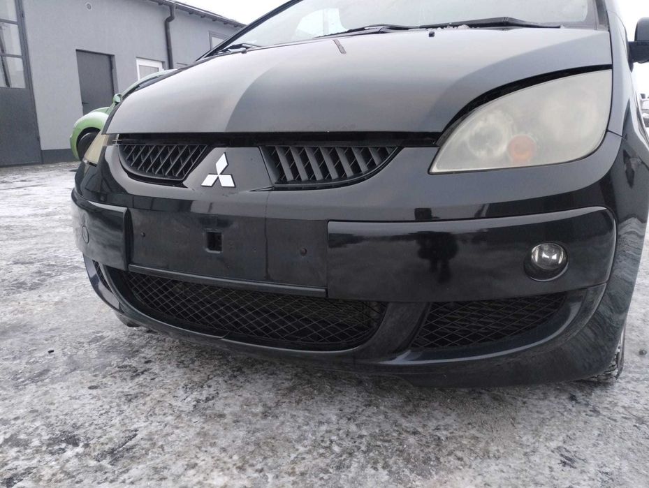 zderzak przód przedni  Mitsubushi Colt VI Z30 lakier 03D czarny