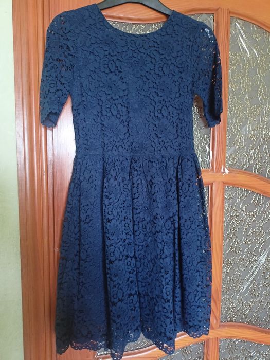 Платье Reserved.