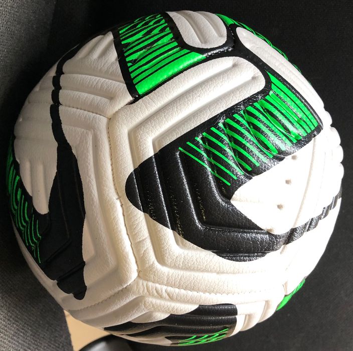 Футбольный мяч топ качество Liverpool FC Academy размер 5