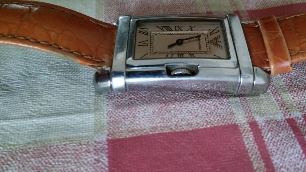 Годинник кварцовий