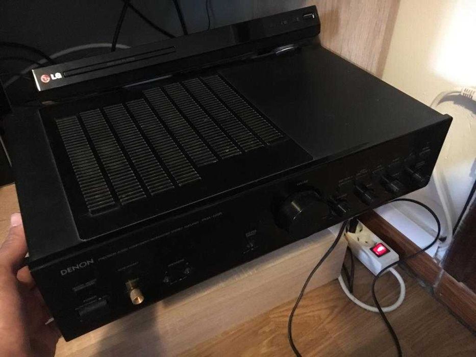Amplificador Denon PMA-425