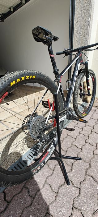 Bicicleta Scott Scale 920 T-M - muitos extras , pneus novos