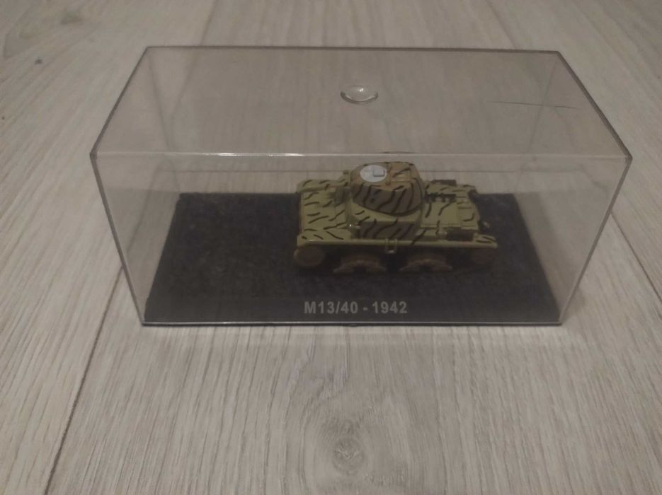 Czołg - M13/40 - 1942