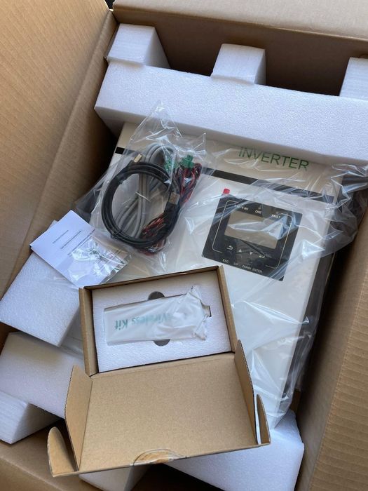 гібридні інвектори та акумулятори до них