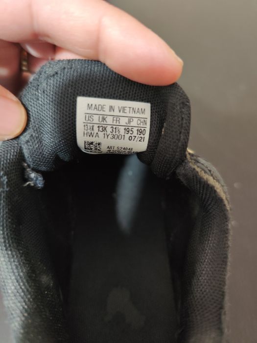 Tenis Adidas Preto 31.5