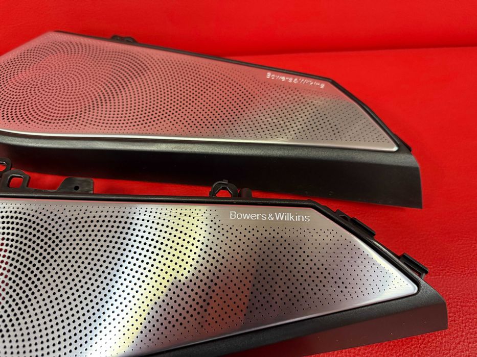 Сетки с подсветкой Bowers & Wilkins на BMW X5 G05 / X7 G07