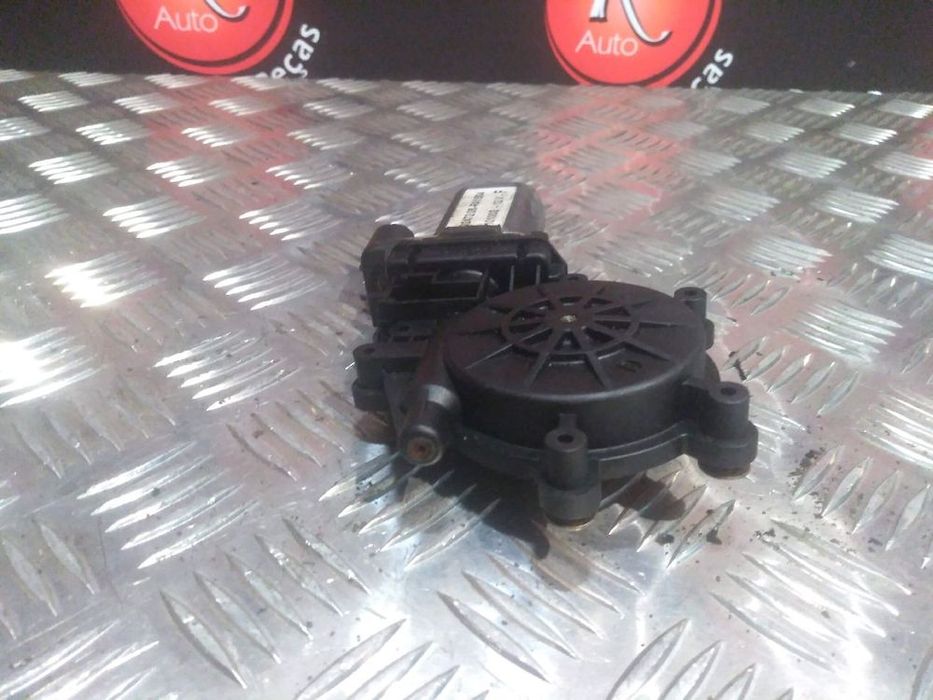 Motor De Limpa Vidro Traseiro Lancia Lybra Sw (839_)