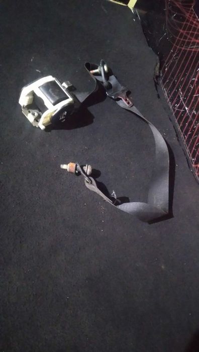 Cinto Frente Direito Audi A6 (4B2, C5)