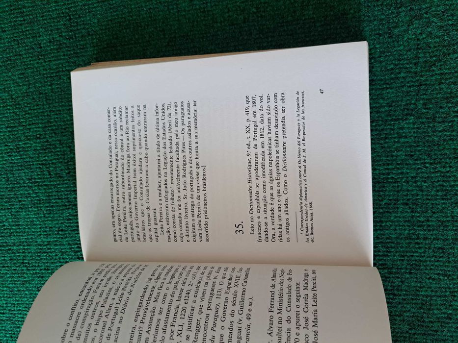 Sobre "D. Quixote" e Outros Escritos - Guilherme G. De Oliveira Santos