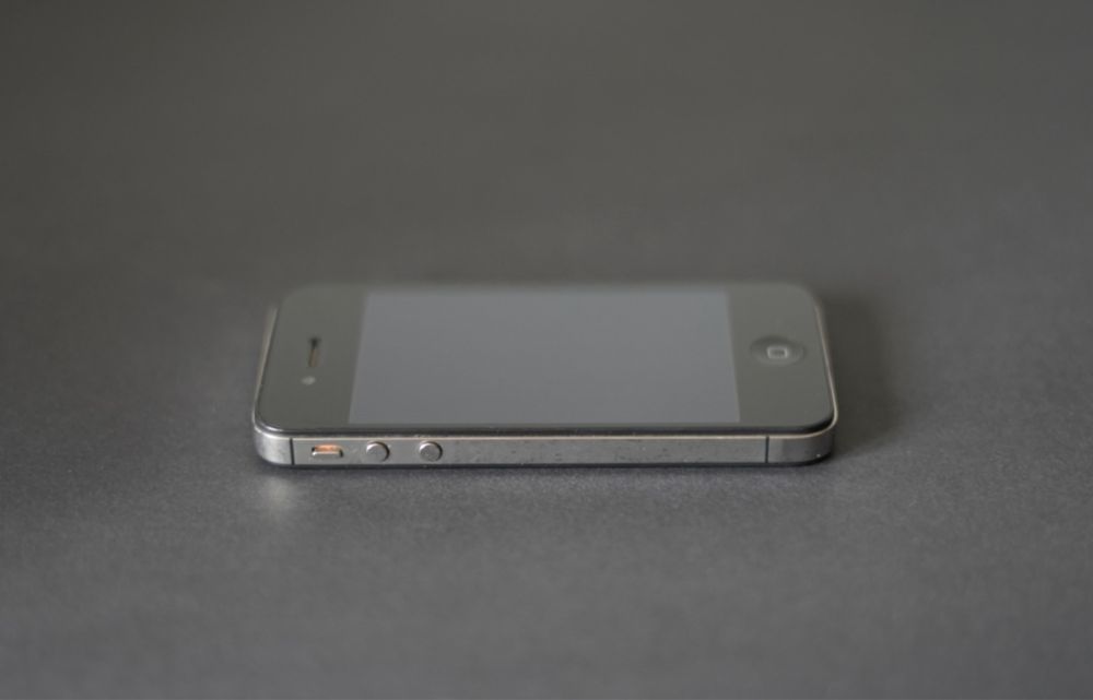 Apple iPhone 4s 8GB