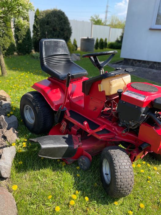 Садовий трактор-косарка Murray 16 к.с