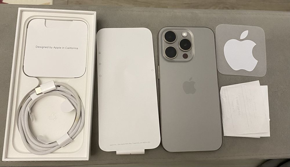 iPhone 15 Pro Natural Titanium 128gb