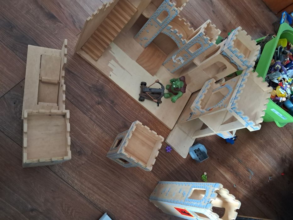 Zamek rycerski drewniany Montessori