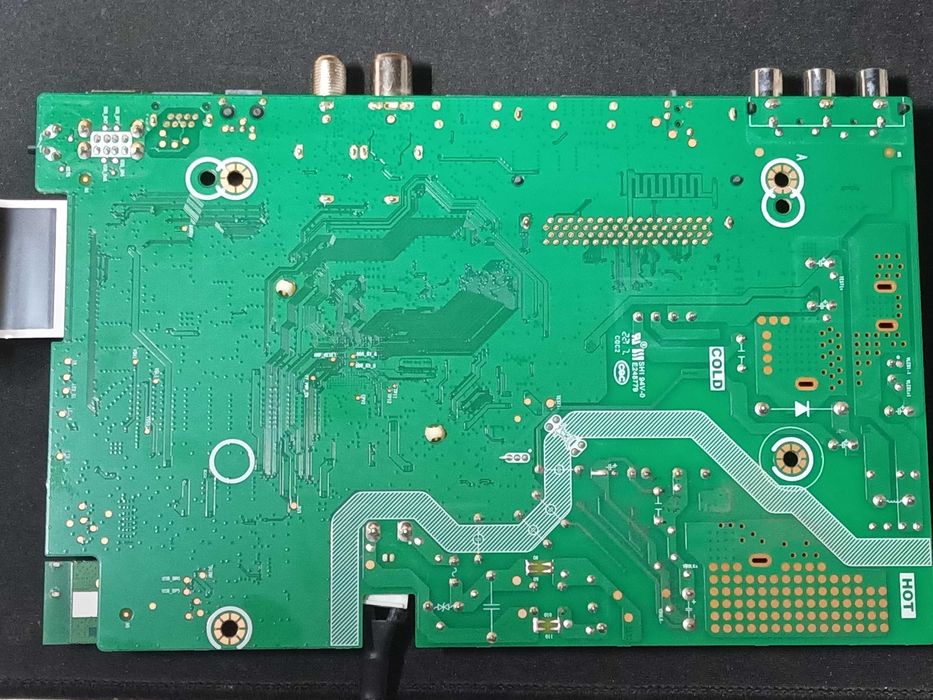 Placa Main Board TV Hisense 32A4BG, sem defeitos