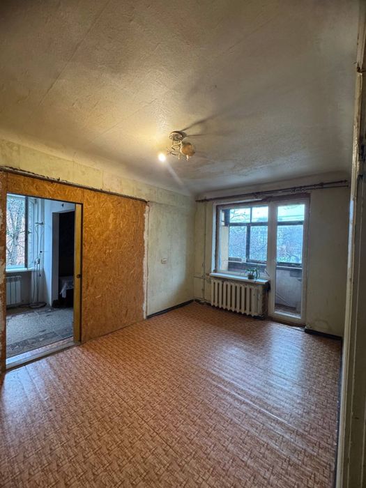 Продаж 2кім.кв. Музична, Суха Балка, 2поверх, цегляний будинок, охайно