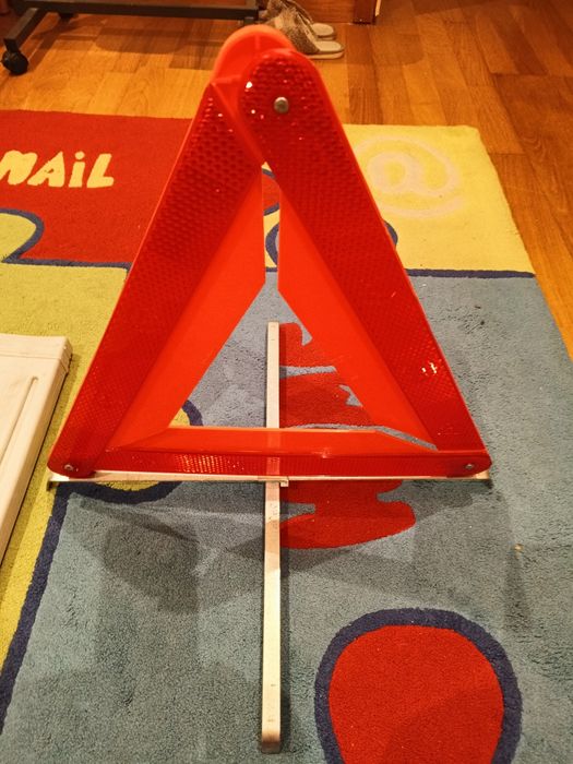 Triângulo de sinalização Resistente