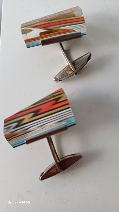 Spinki do mankietów koszuli męskiej