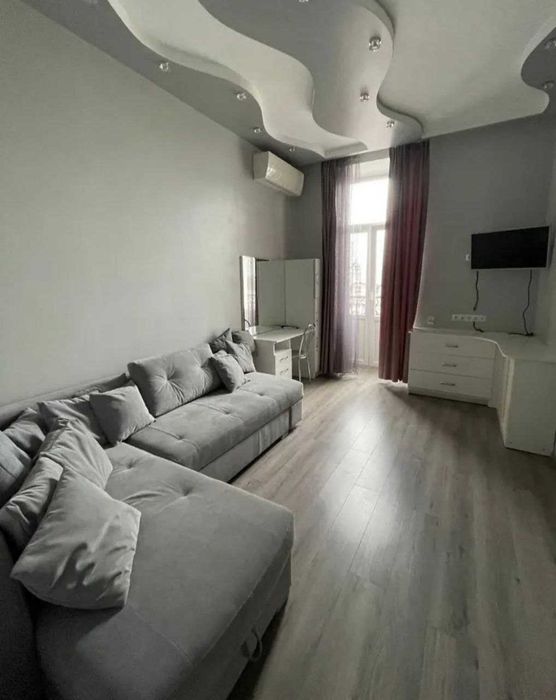 БЕЗ% Центр! 2к квартира 94м² Ремонт! Велика Васильківська 14, Хрещатик