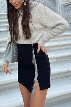 Стильна жіноча юбка