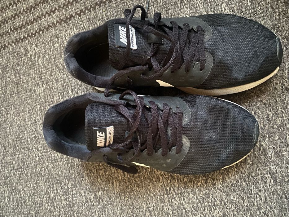 Кросівки Nike Downshifter 7 (40 розмір / 25 см)