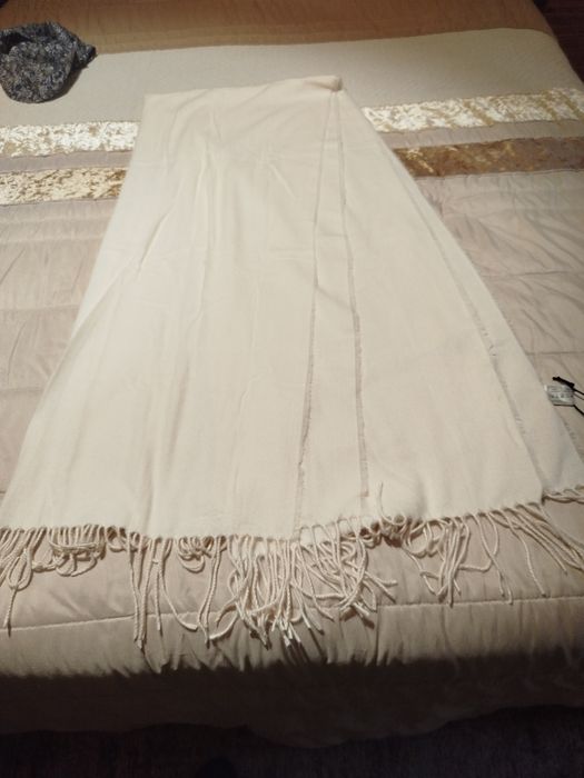 Cachecol muito fofo novo