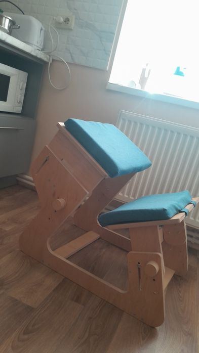 Ортопедичний стілець