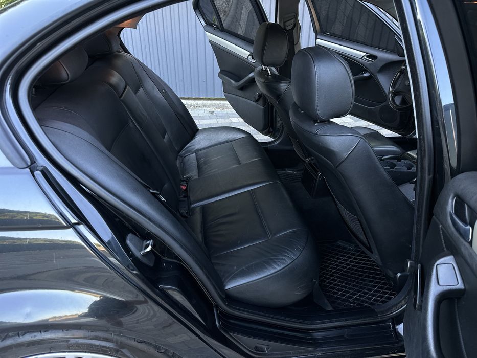 BMW 3-Series 2.0D