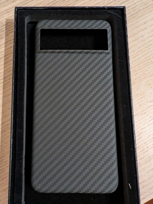 Etui do Google Pixel 8, karbonowe Carbon Fiber, czarne