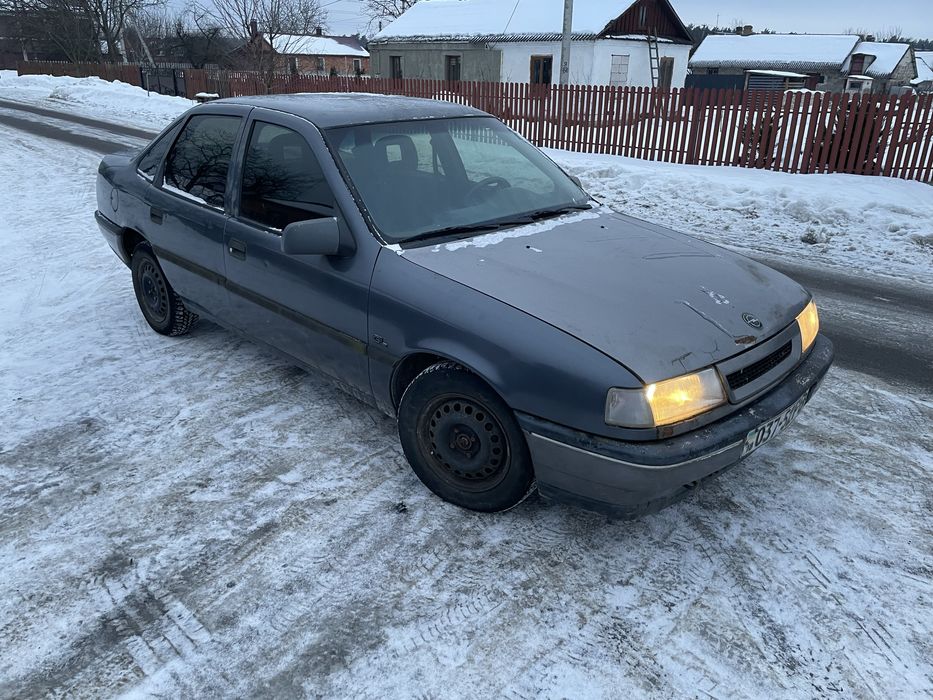 Прдам опель вектра А 1.6 бензин