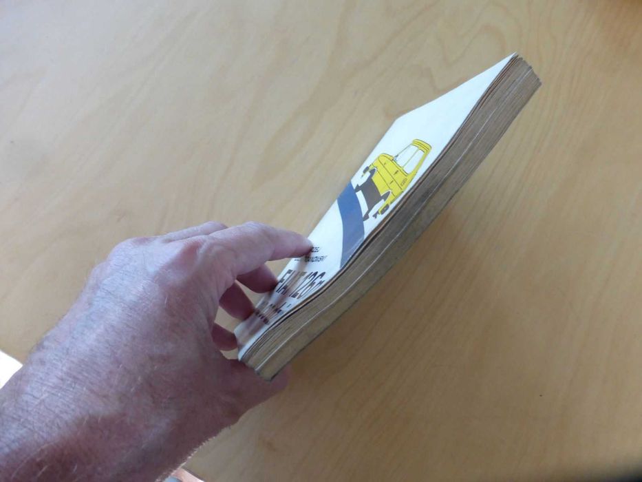 Fiat 126p na co dzień. A. Dzierżanowski seria Czar czterech kółek PRL