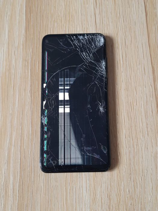 Huawei p30 lite uszkodzony wyświetlacz