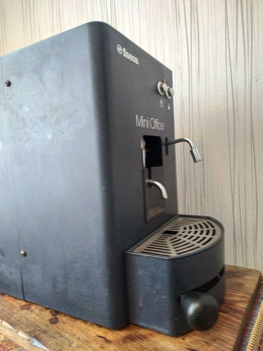 б\у  фирм кофемашина Saeco Mini Offis - 15bar\1150w