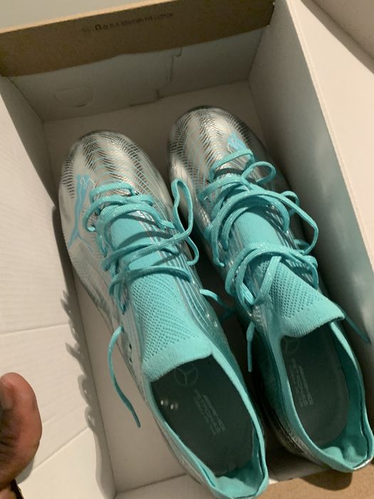 Chuteira de Cuma Ultra-Nunca usadas(campo/FG)