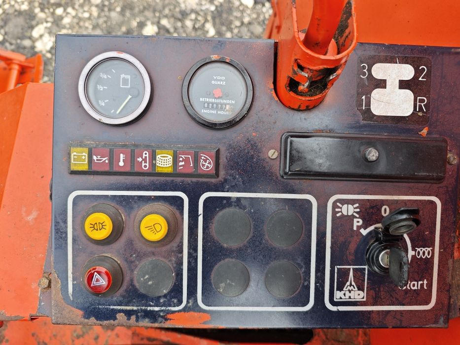 Kombajn zbożowy Deutz-Fahr M1080 nie dominator John Deere