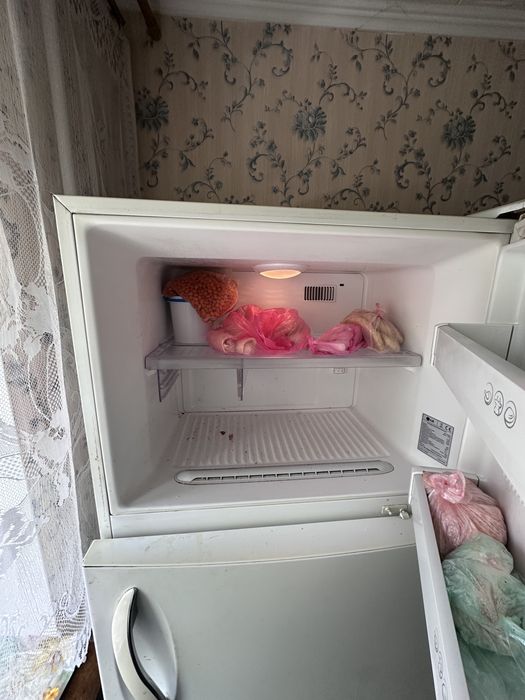 Сдам КОМНАТУ в 3 комнатной квартире