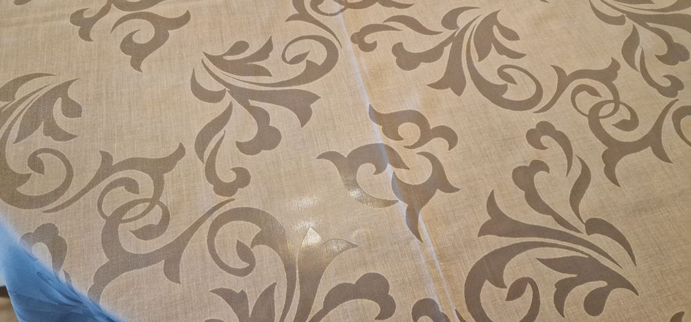 White Tablecloth64586345016323121