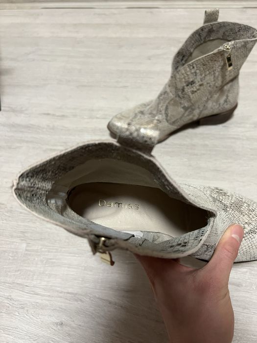 Skórzane botki, kowbojki damiss