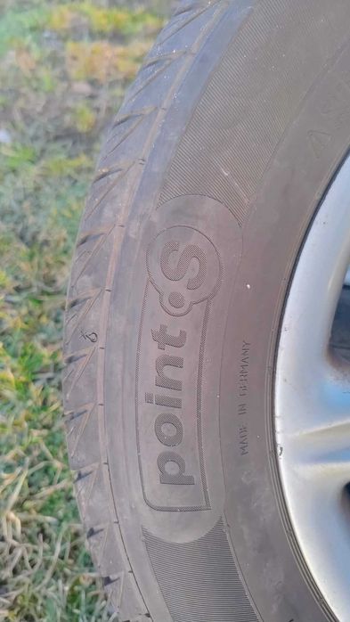 Felgi aluminiowe z oponami 195/65 R15