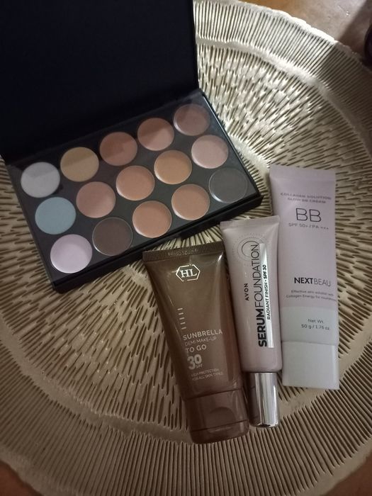 Лот косметики декоративної