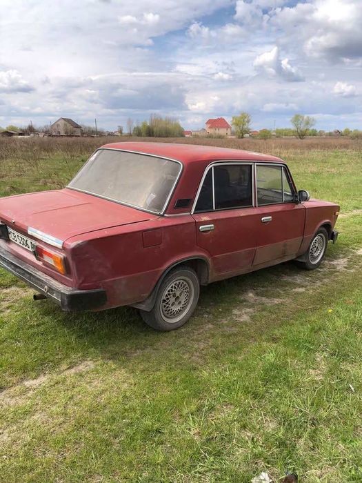 ВАЗ-2106.