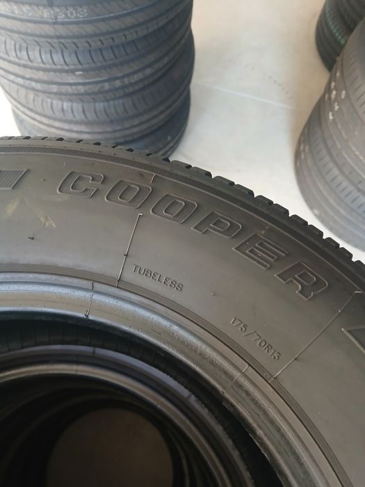 2 pneus 175 70 r13 Cooper