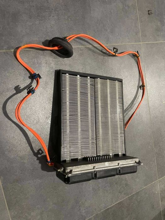 Нагрівач Нагреватель хитер хітер салону Tesla Model 3