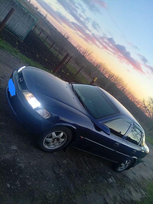 Продам Opel Vektra B
