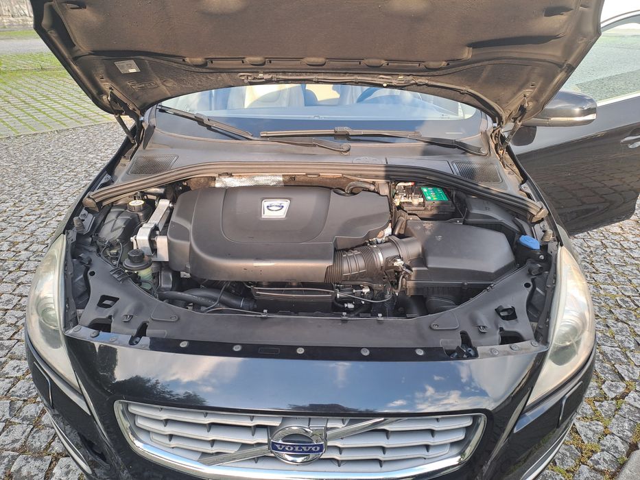 Volvo V60 2.0 D3 Summum