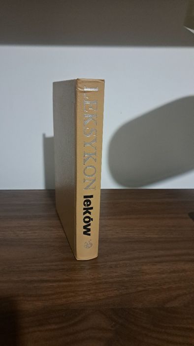 77-B/26 Książka leksykon leków