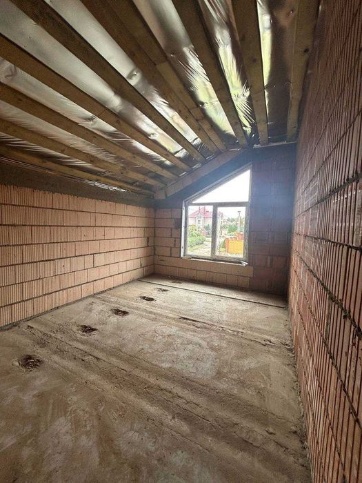 СВОЙ кирпичный таунхаус с участком возле моря