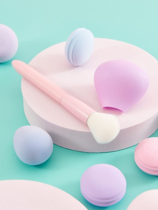 Кисті, пензлики для нанесення косметики Sinsay