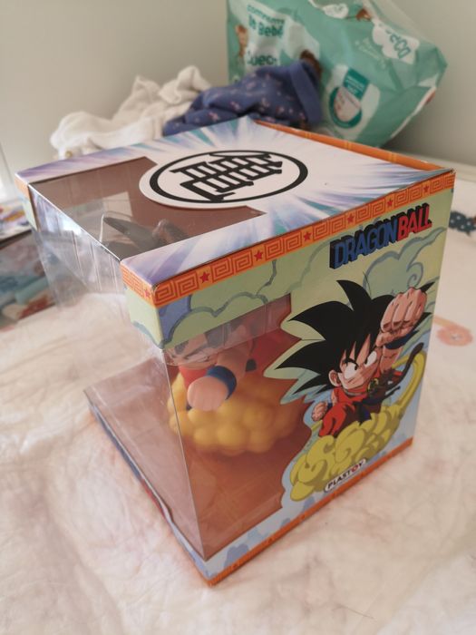 Figura de Goku (caixa selada!)